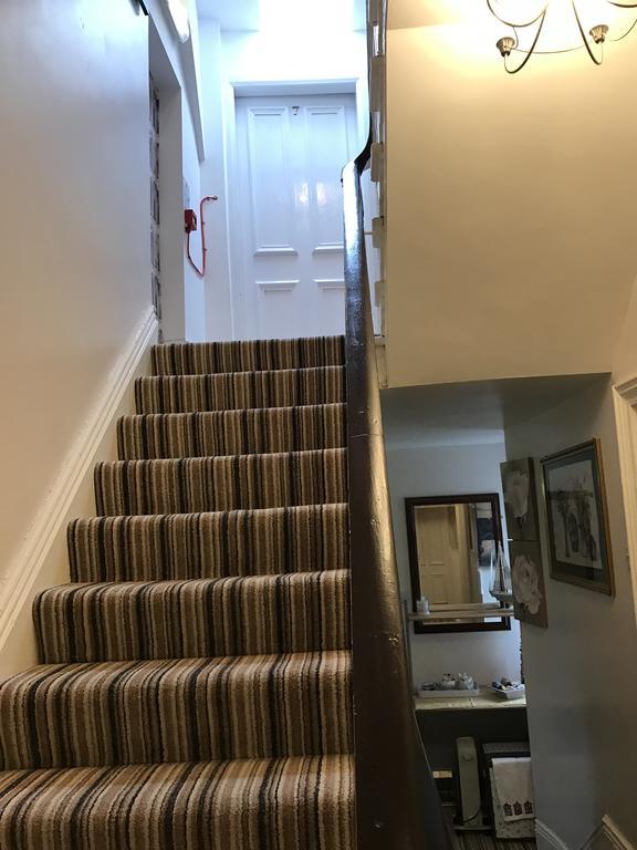 وايتلي باي Lighthouse Guest House المظهر الخارجي الصورة